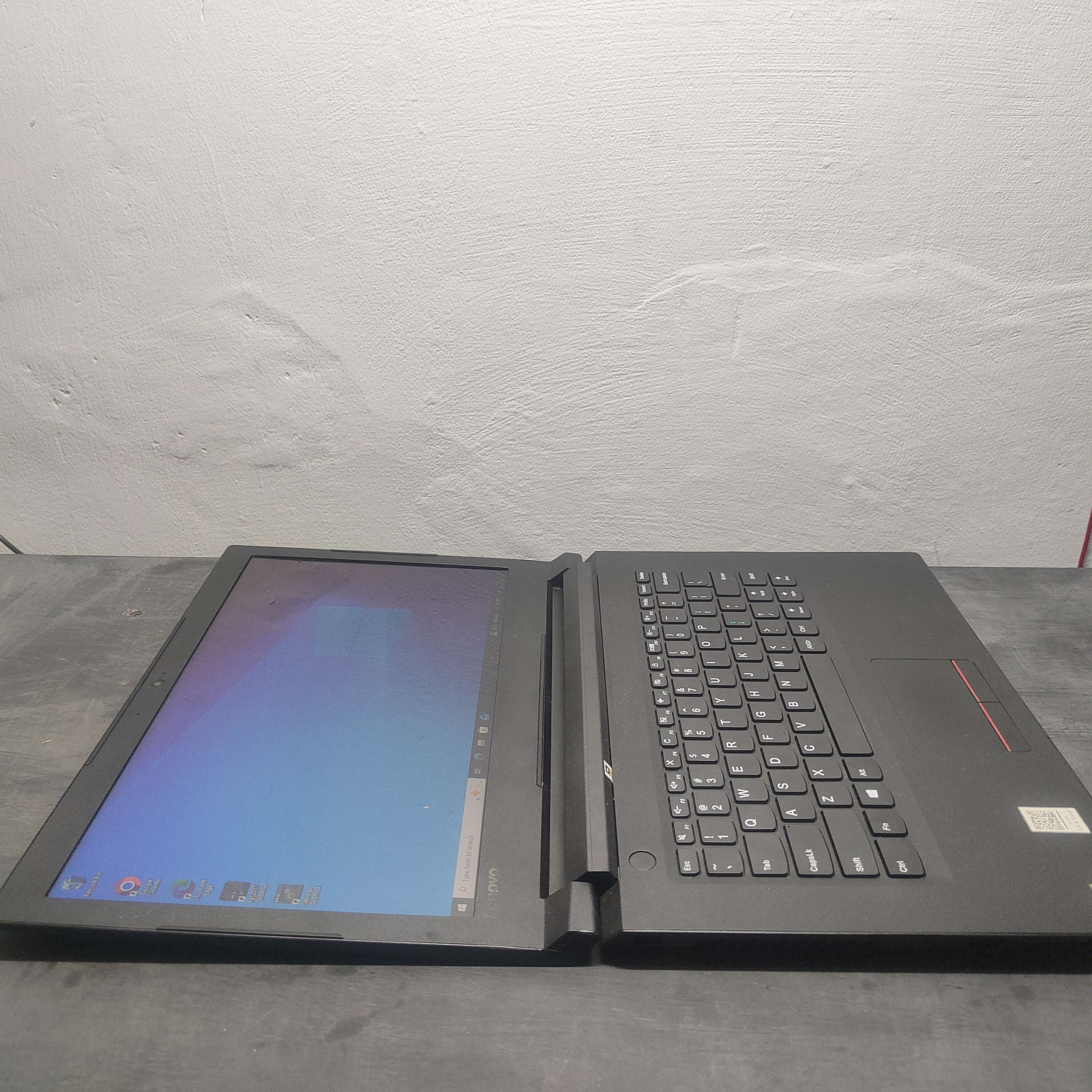 Lenovo V110-14AST AMD A9 Radeon R5 RAM 4GB SSD 128GB+HDD 500GB