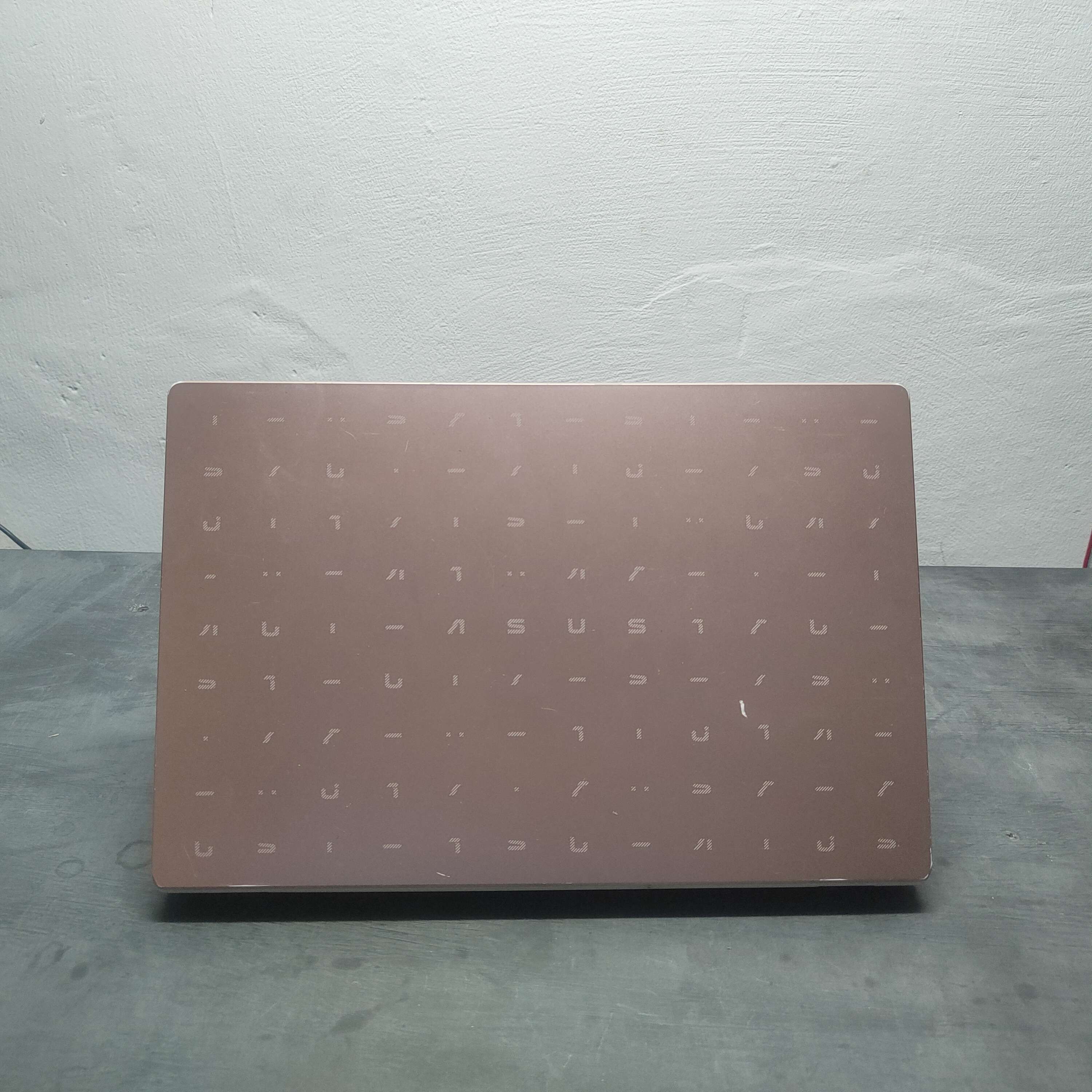 ASUS E410M Rose Gold Edition RAM 4GB SSD 256GB