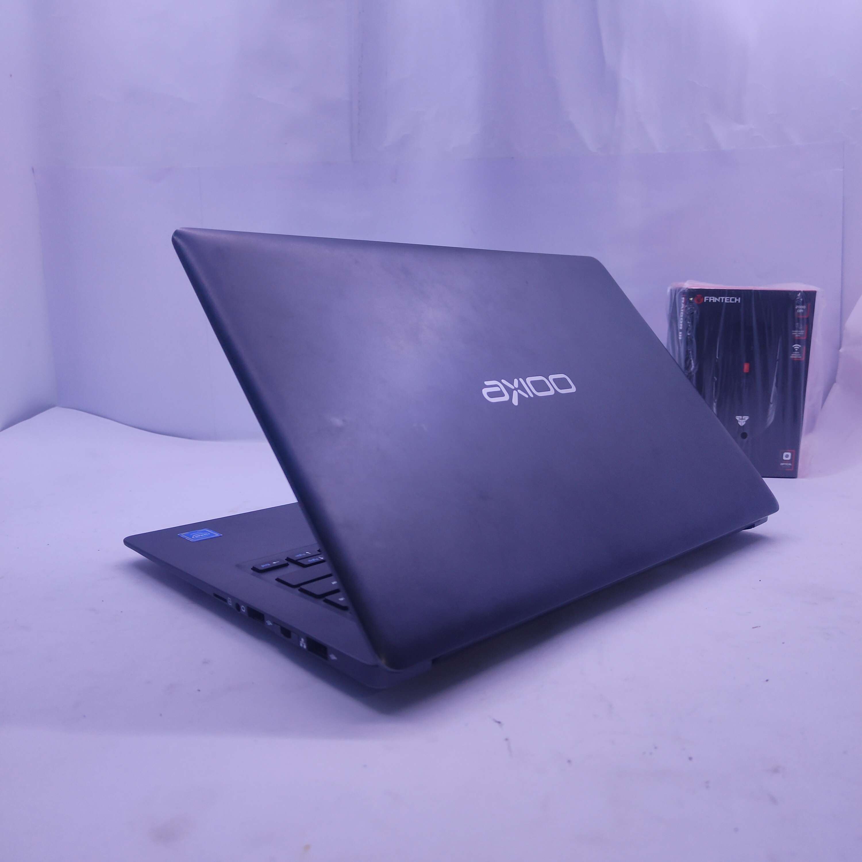 Axioo Mybook 14G 8GB RAM Full HD