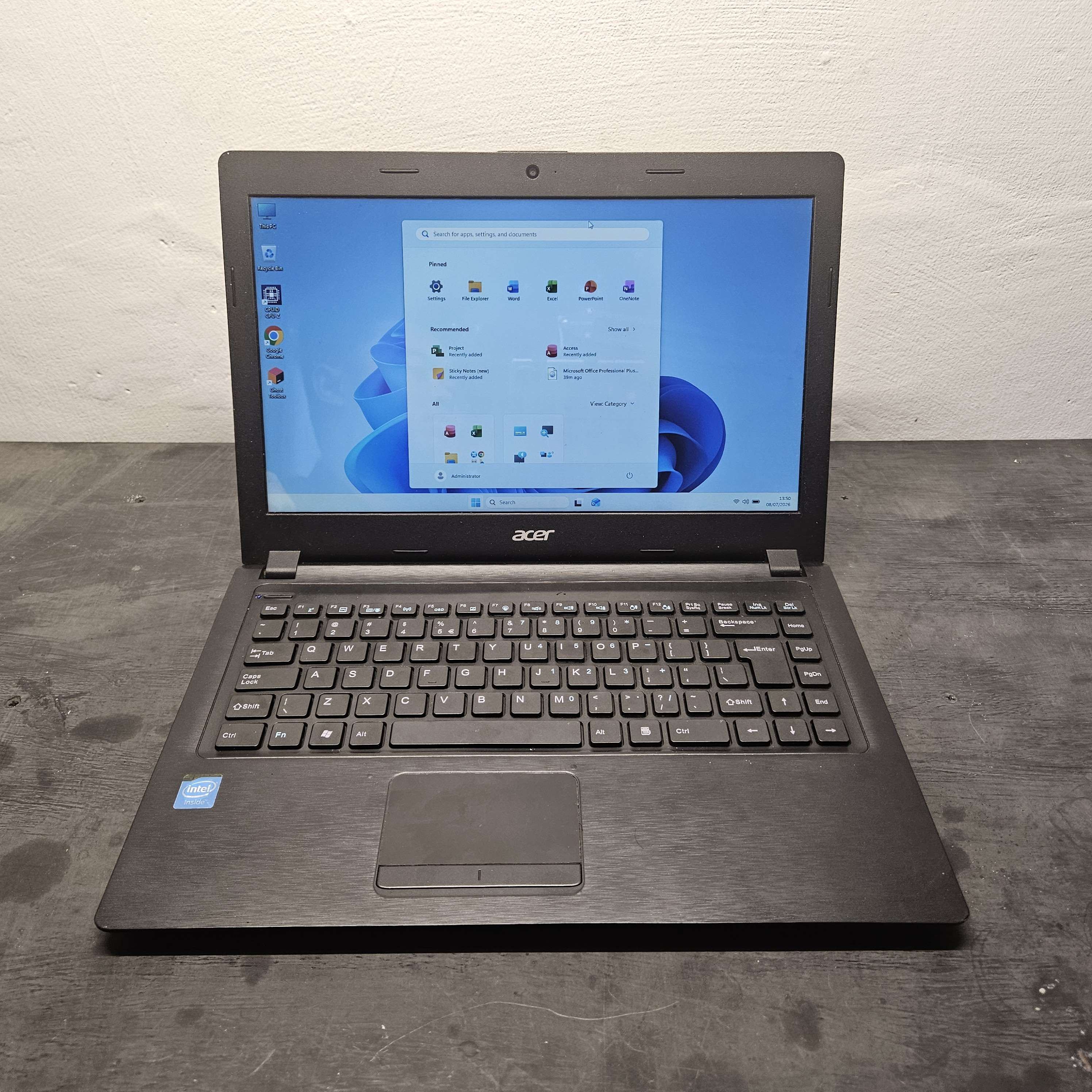ACER Murah Meriah Z1401 RAM 4GB SSD 128GB