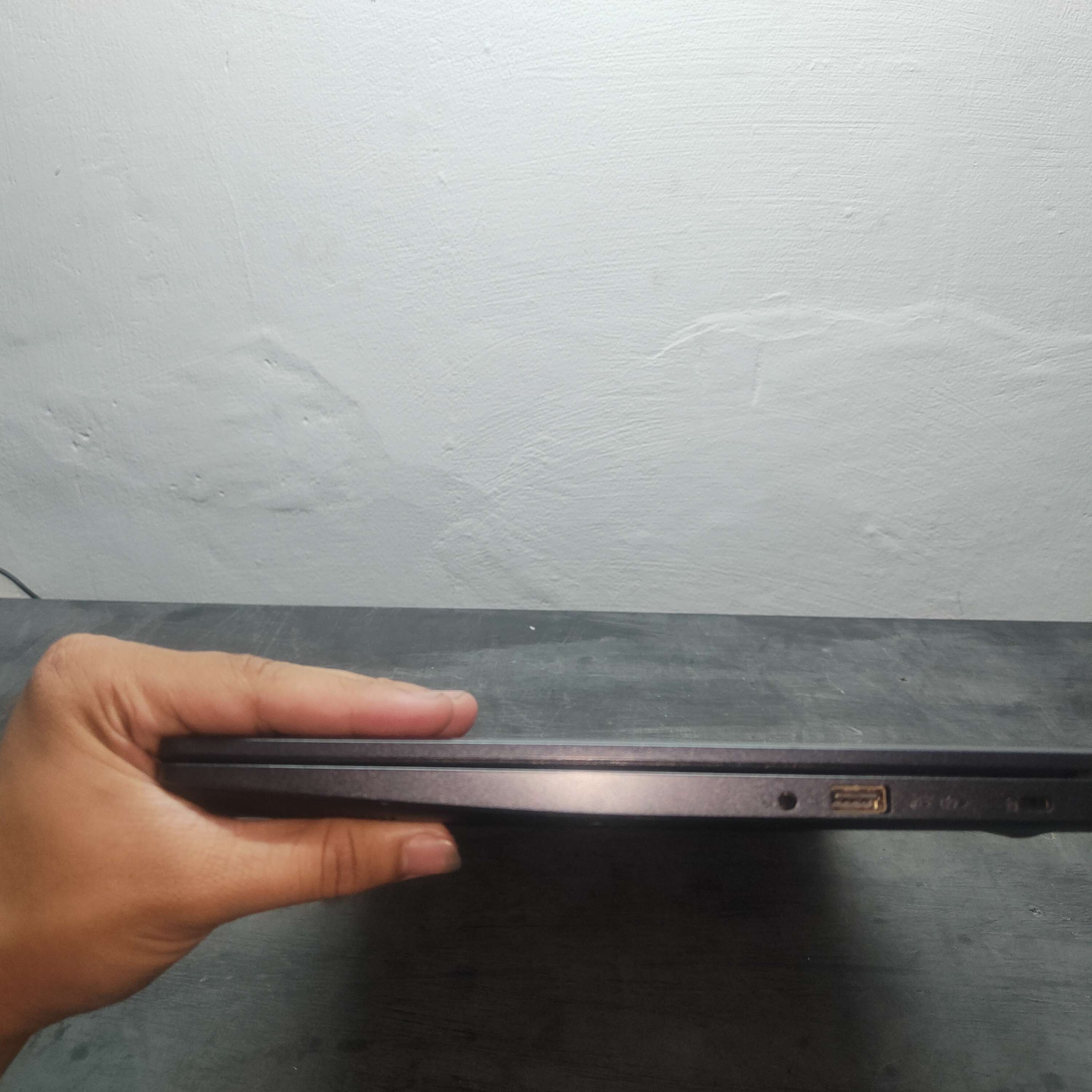 Acer Aspire A314 AMD Ryzen 3 3250U with Radeon Graphics Ram 8 SSD 256 GB