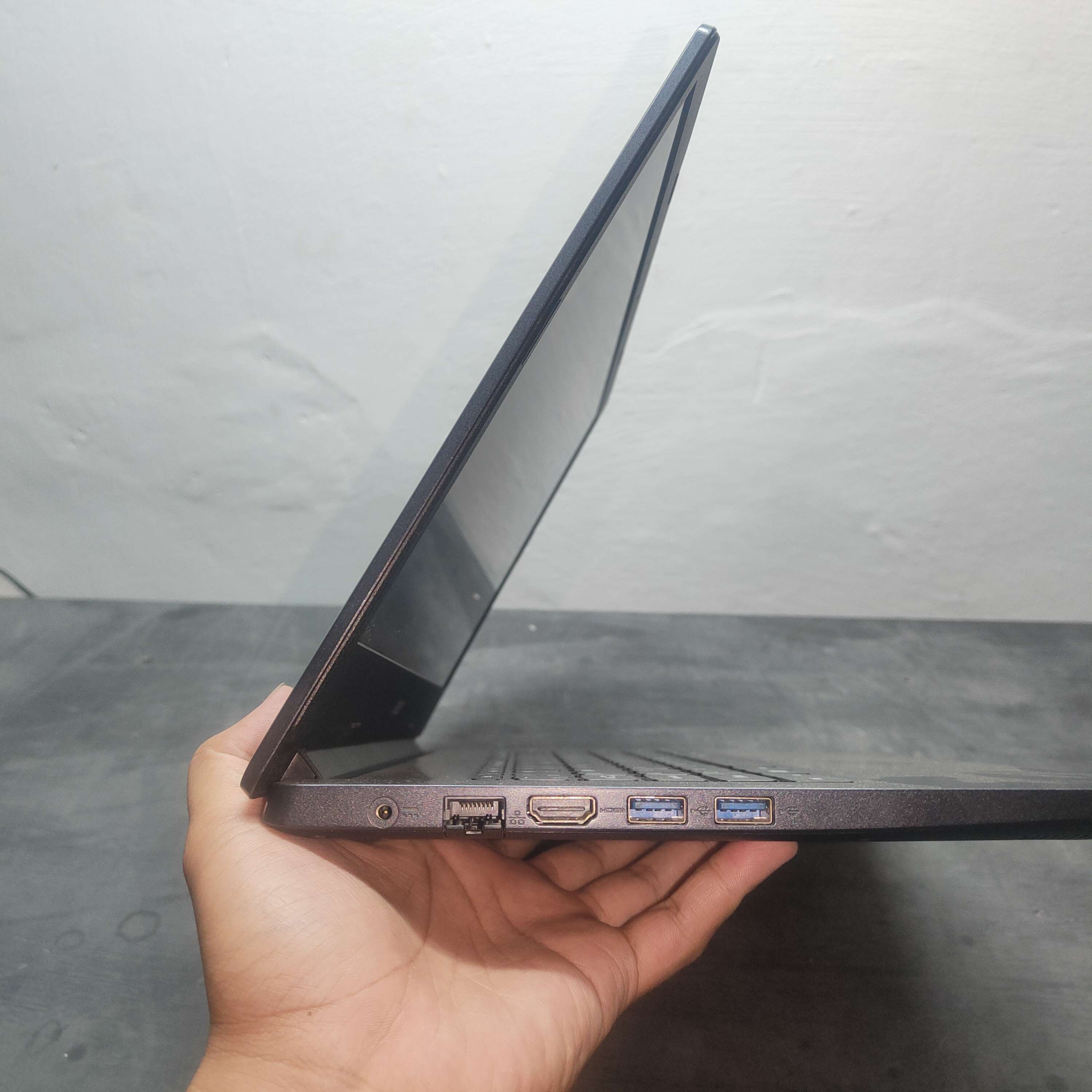 Acer Aspire A314 AMD Ryzen 3 3250U with Radeon Graphics Ram 8 SSD 256 GB