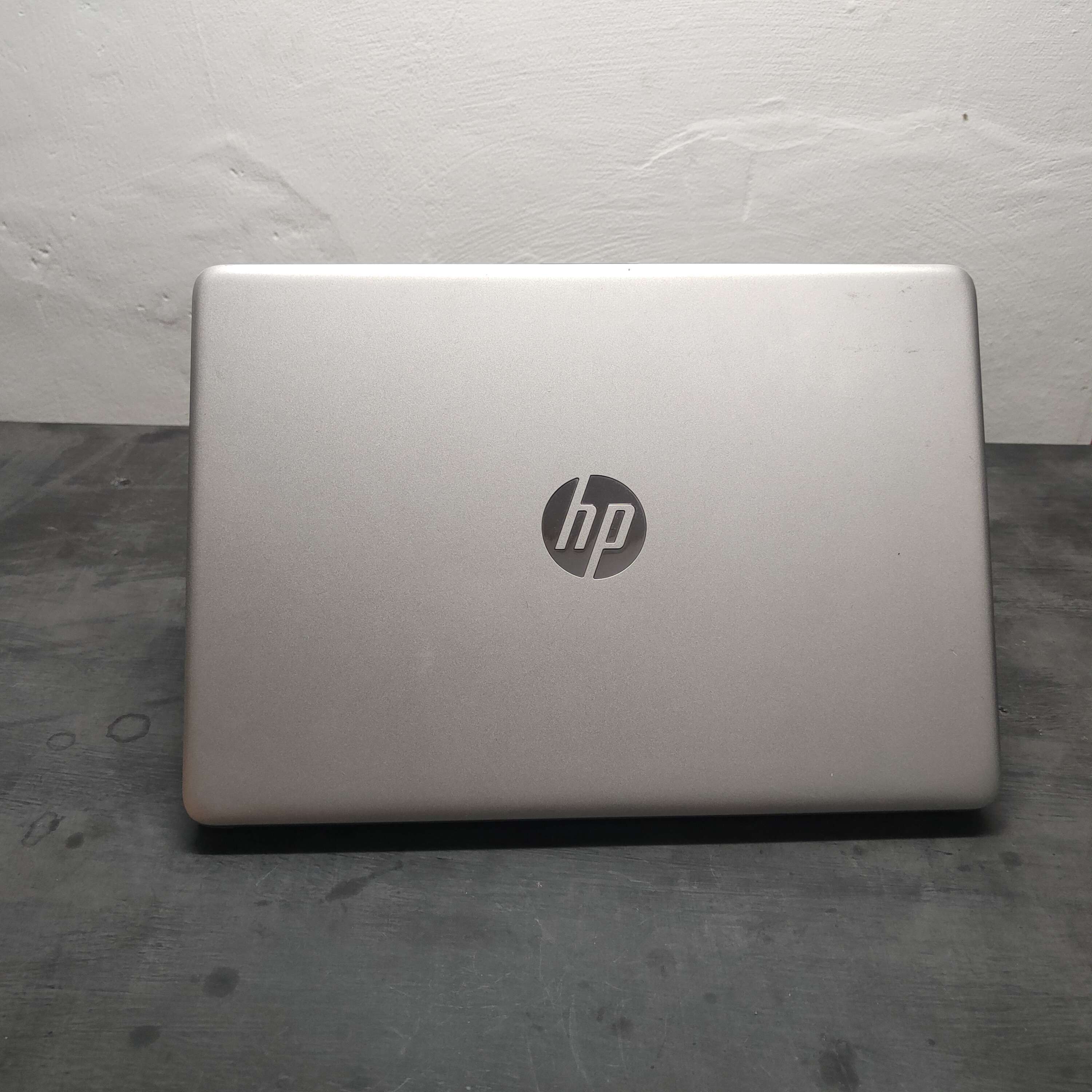 HP 14s-cf Intel Celeron Standard RAM 4GB SSD 256GB