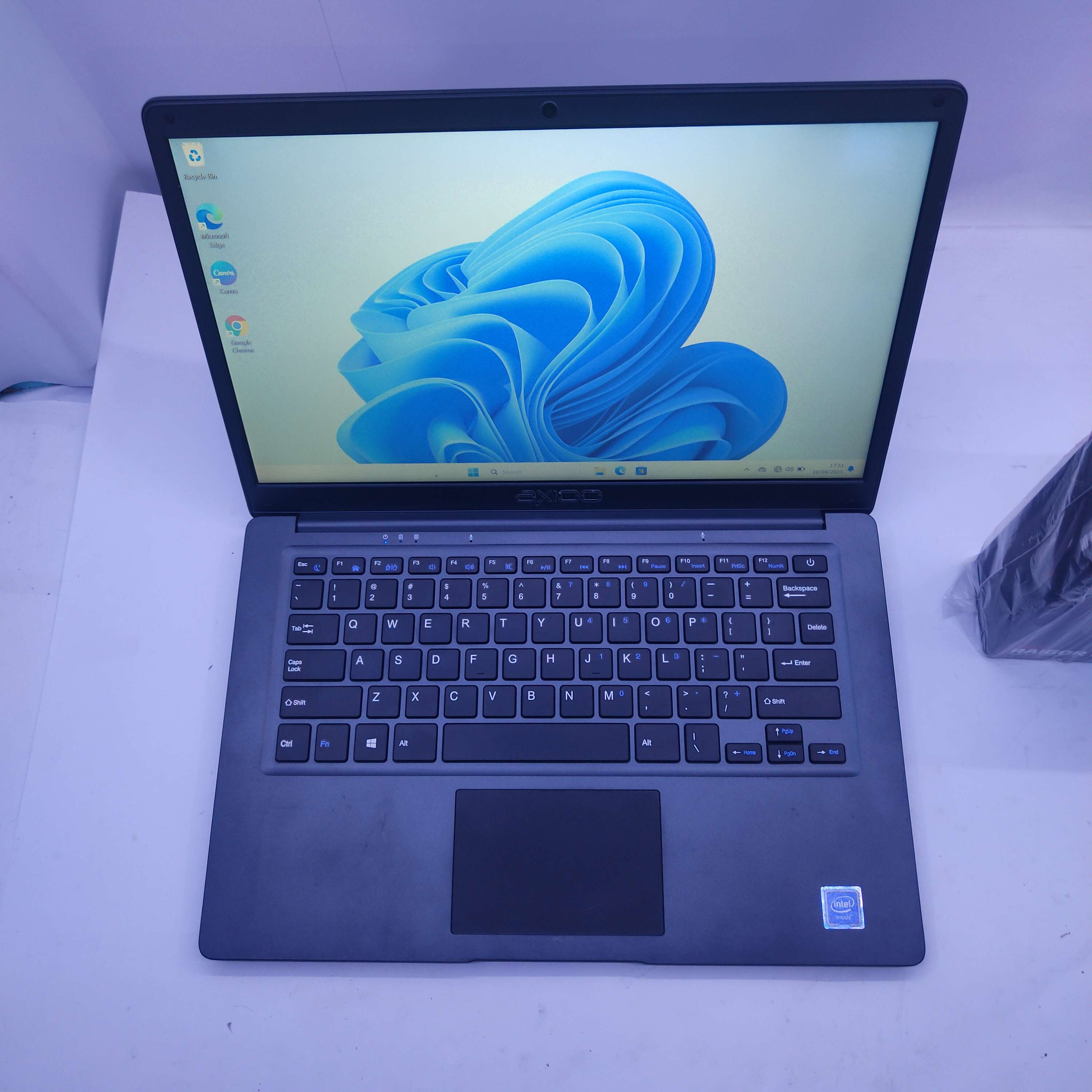 Axioo Mybook 14G 8GB RAM Full HD