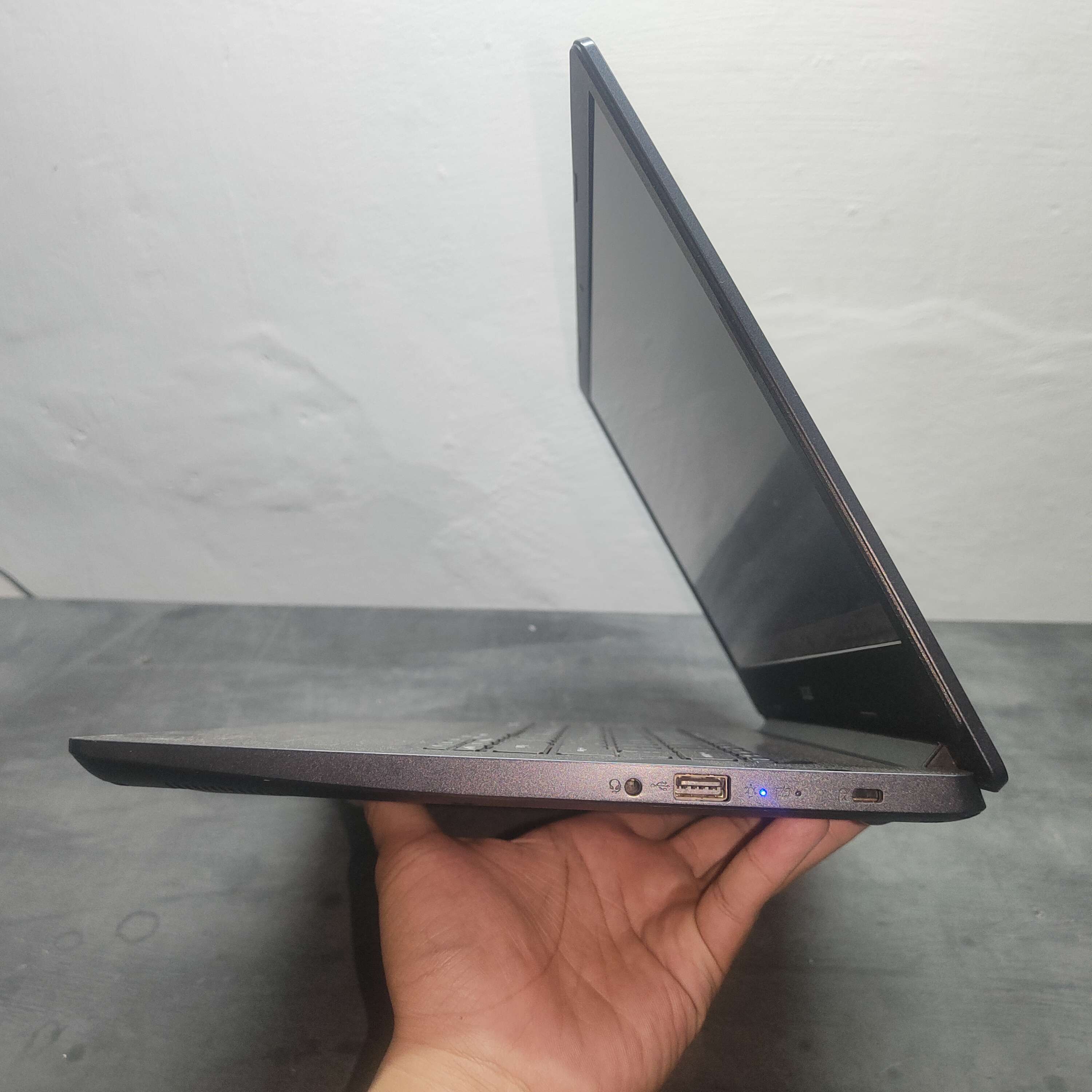 Acer Aspire A314 AMD Ryzen 3 3250U with Radeon Graphics Ram 8 SSD 256 GB