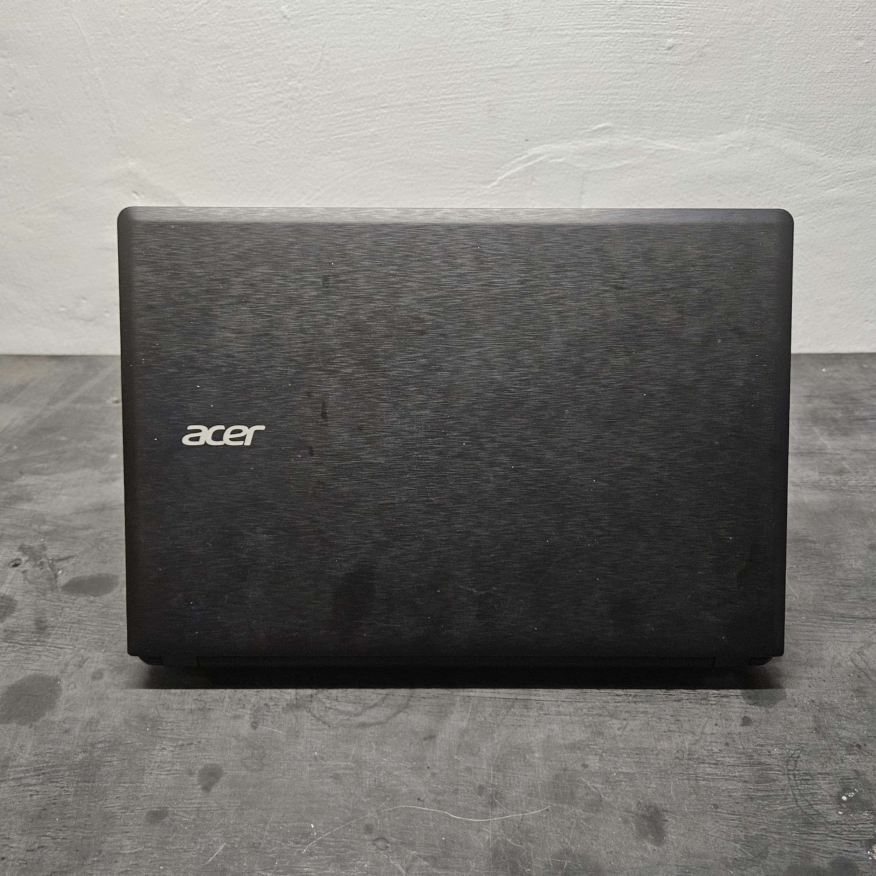 ACER Murah Meriah Z1401 RAM 4GB SSD 128GB